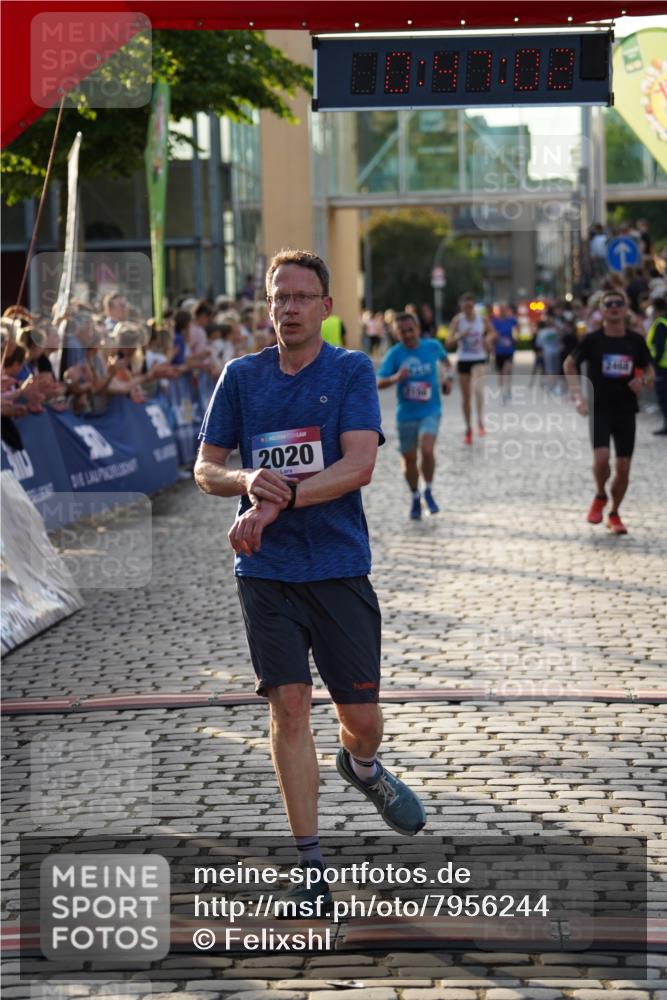 13.06.2025 - Holstenköstenlauf Felixshl http://msf.ph/oto/7956244 13.06.2025 19:47:01 Laufen 2020, 2156, 2468, 3225, 3842 meine-sportfotos.de