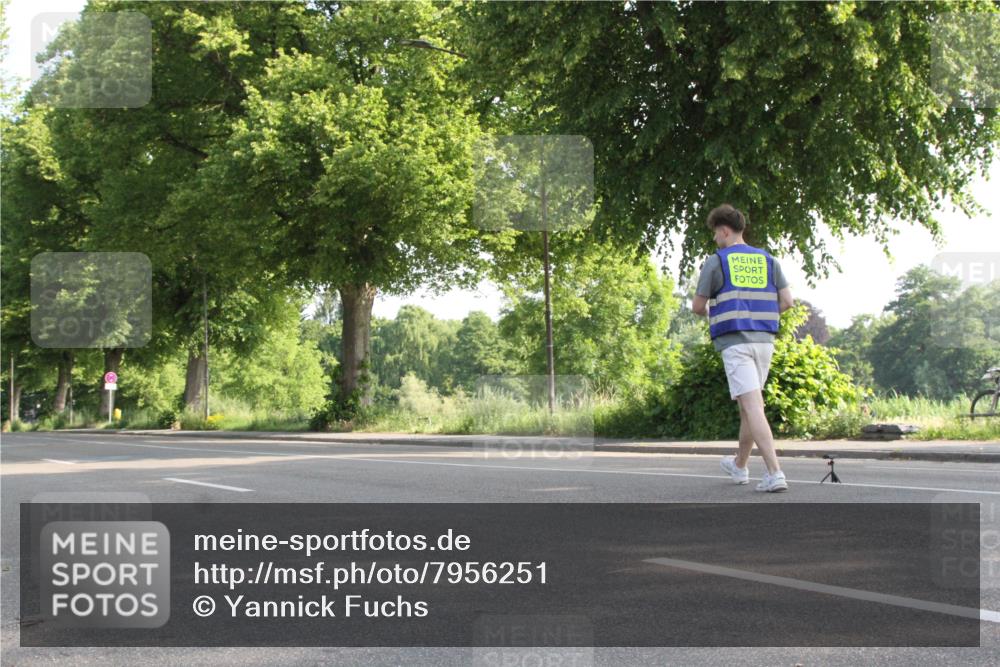 15.06.2025 - 7 Türme Triathlon Yannick Fuchs http://msf.ph/oto/7956251 15.06.2025 08:58:10 Radfahren  meine-sportfotos.de