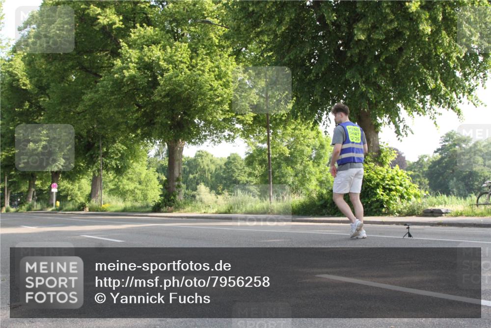 15.06.2025 - 7 Türme Triathlon Yannick Fuchs http://msf.ph/oto/7956258 15.06.2025 08:58:10 Radfahren  meine-sportfotos.de