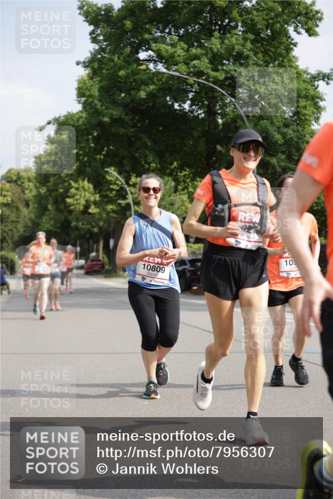 15.06.2025 - REWE Women's Run Jannik Wohlers http://msf.ph/oto/7956307 15.06.2025 08:51:47 Laufen 10809, 10 meine-sportfotos.de