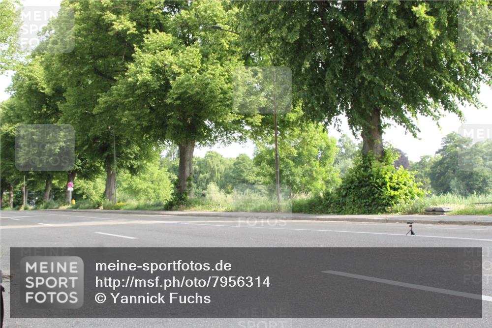 15.06.2025 - 7 Türme Triathlon Yannick Fuchs http://msf.ph/oto/7956314 15.06.2025 09:28:41 Radfahren  meine-sportfotos.de