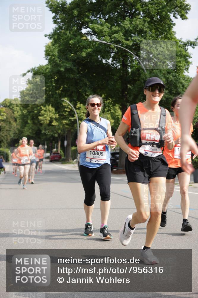 15.06.2025 - REWE Women's Run Jannik Wohlers http://msf.ph/oto/7956316 15.06.2025 08:51:48 Laufen 10809, 1921, 1 meine-sportfotos.de