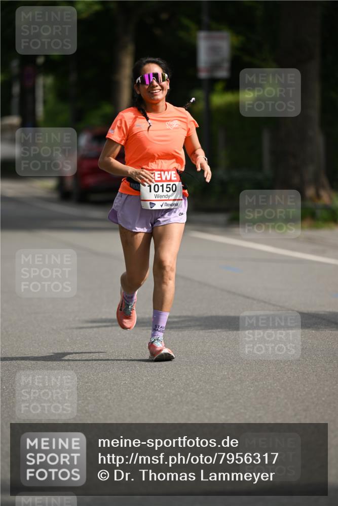 15.06.2025 - REWE Women's Run Dr. Thomas Lammeyer http://msf.ph/oto/7956317 15.06.2025 09:46:31 Laufen 10150 meine-sportfotos.de