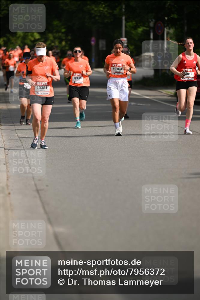 15.06.2025 - REWE Women's Run Dr. Thomas Lammeyer http://msf.ph/oto/7956372 15.06.2025 09:46:35 Laufen 10381, 10164, 10145, 0012 meine-sportfotos.de