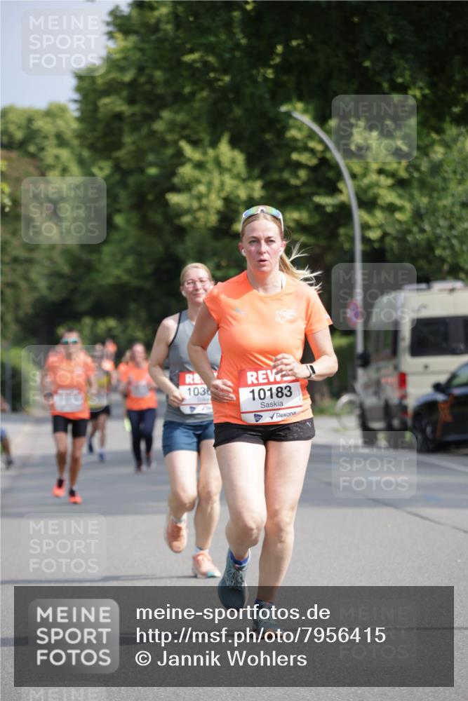 15.06.2025 - REWE Women's Run Jannik Wohlers http://msf.ph/oto/7956415 15.06.2025 08:51:50 Laufen 1036, 10183 meine-sportfotos.de