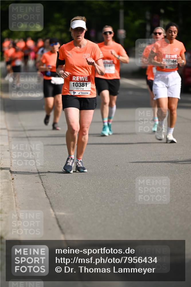 15.06.2025 - REWE Women's Run Dr. Thomas Lammeyer http://msf.ph/oto/7956434 15.06.2025 09:46:38 Laufen 10381, 10164 meine-sportfotos.de