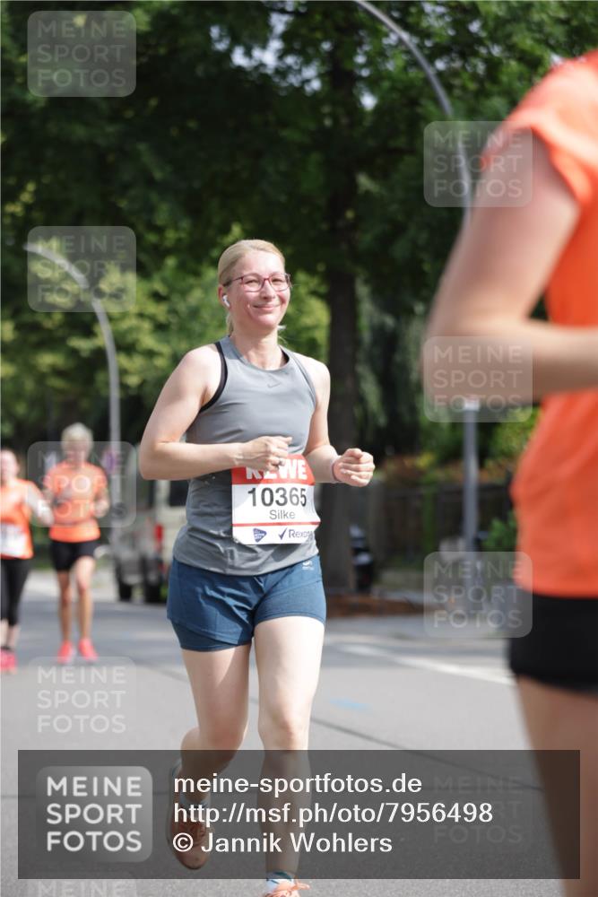 15.06.2025 - REWE Women's Run Jannik Wohlers http://msf.ph/oto/7956498 15.06.2025 08:51:53 Laufen 10365, 58 meine-sportfotos.de
