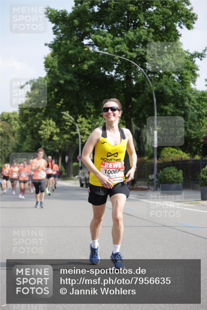 15.06.2025 - REWE Women's Run Jannik Wohlers http://msf.ph/oto/7956635 15.06.2025 08:52:02 Laufen 10067 meine-sportfotos.de