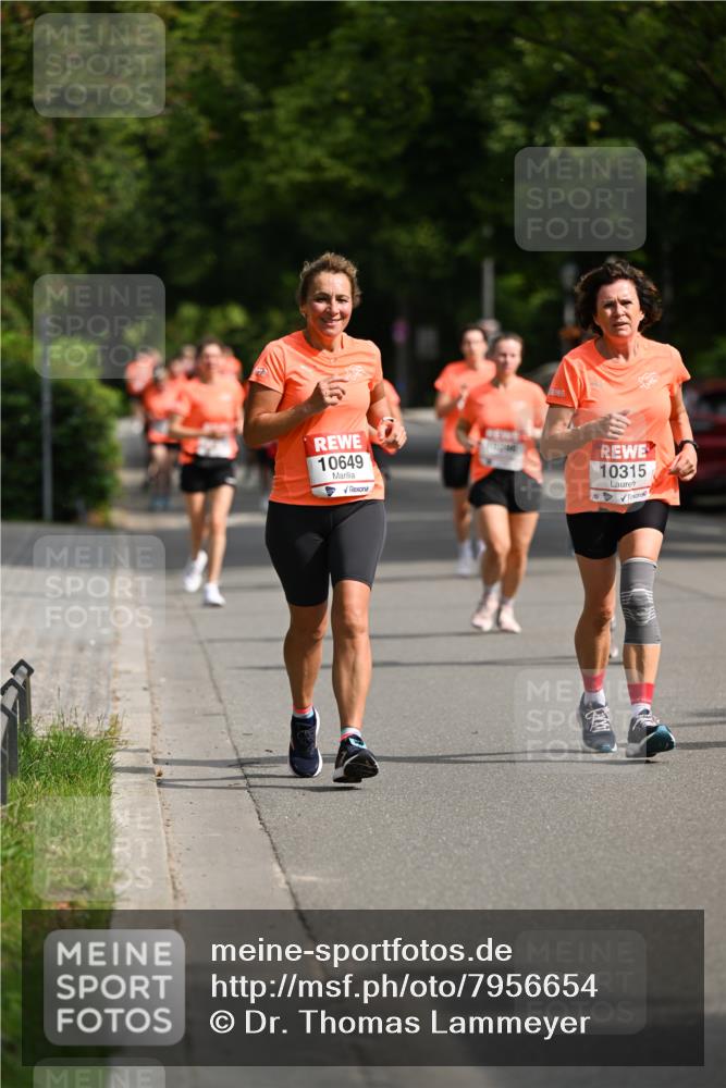 15.06.2025 - REWE Women's Run Dr. Thomas Lammeyer http://msf.ph/oto/7956654 15.06.2025 09:46:54 Laufen 10649, 10315 meine-sportfotos.de