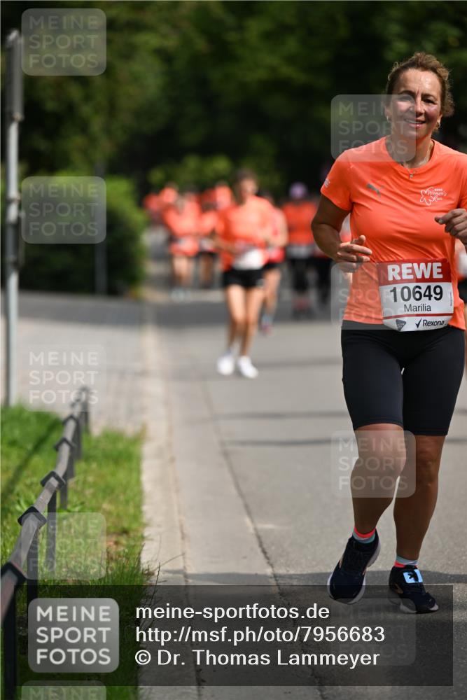 15.06.2025 - REWE Women's Run Dr. Thomas Lammeyer http://msf.ph/oto/7956683 15.06.2025 09:46:57 Laufen 10649 meine-sportfotos.de