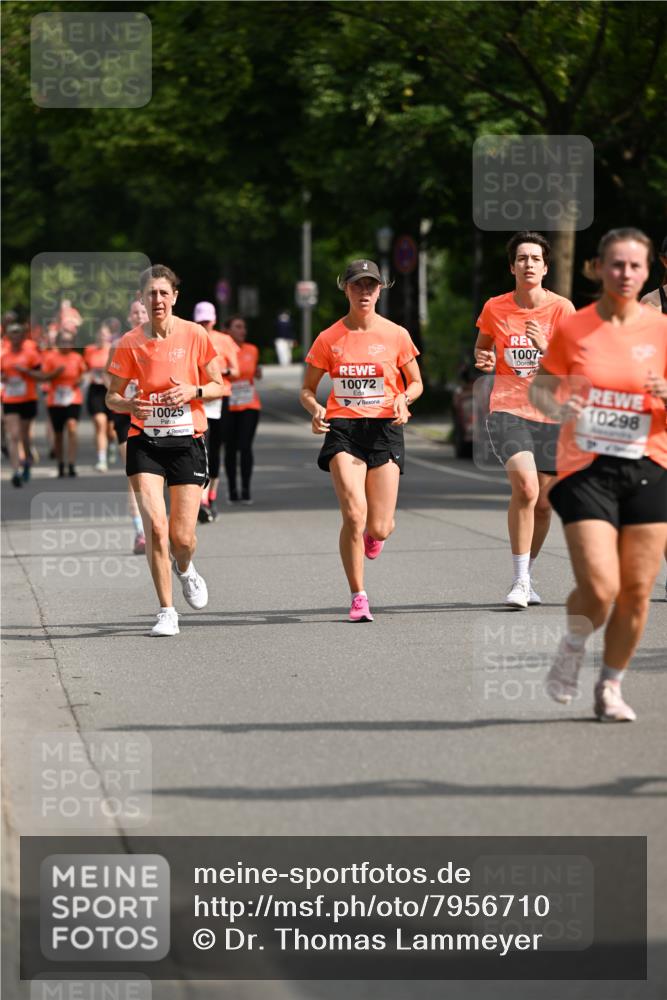 15.06.2025 - REWE Women's Run Dr. Thomas Lammeyer http://msf.ph/oto/7956710 15.06.2025 09:46:58 Laufen 10025, 4, 10072, 1007, 10298 meine-sportfotos.de