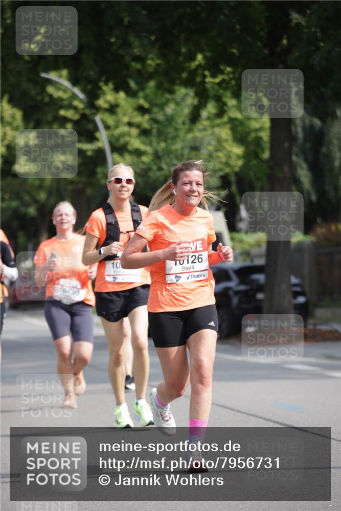 15.06.2025 - REWE Women's Run Jannik Wohlers http://msf.ph/oto/7956731 15.06.2025 08:52:07 Laufen 1073, 10, 126 meine-sportfotos.de