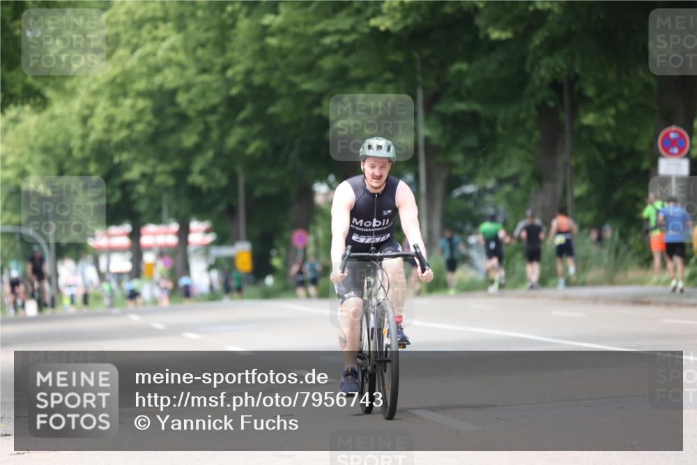 15.06.2025 - 7 Türme Triathlon Yannick Fuchs http://msf.ph/oto/7956743 15.06.2025 13:40:58 Radfahren 603, 758 meine-sportfotos.de