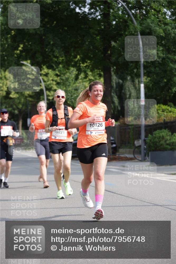 15.06.2025 - REWE Women's Run Jannik Wohlers http://msf.ph/oto/7956748 15.06.2025 08:52:08 Laufen 10126, 10733, 10221 meine-sportfotos.de