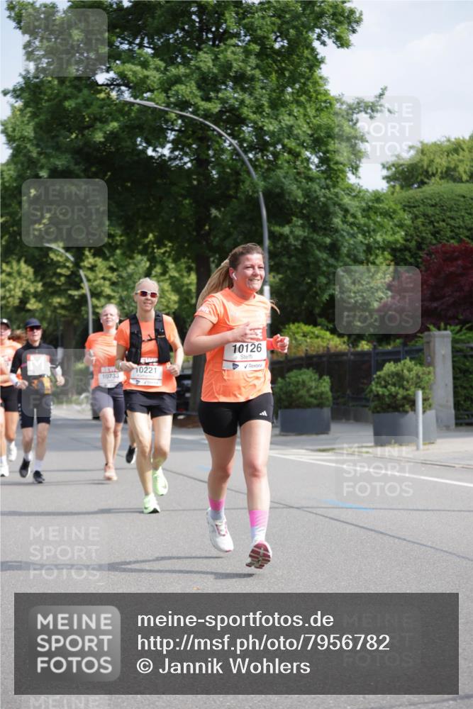 15.06.2025 - REWE Women's Run Jannik Wohlers http://msf.ph/oto/7956782 15.06.2025 08:52:08 Laufen 10221, 10126 meine-sportfotos.de