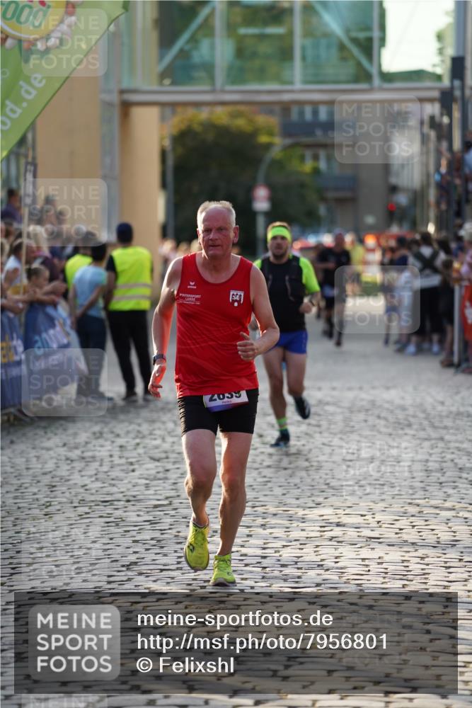 13.06.2025 - Holstenköstenlauf Felixshl http://msf.ph/oto/7956801 13.06.2025 19:47:37 Laufen 2639, 2795, 2858 meine-sportfotos.de