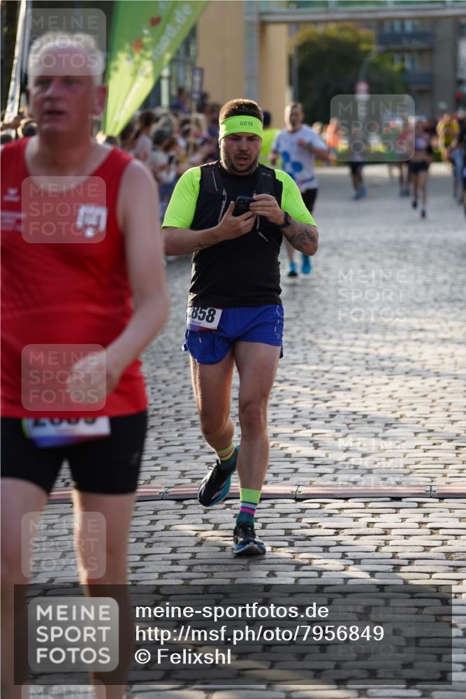 13.06.2025 - Holstenköstenlauf Felixshl http://msf.ph/oto/7956849 13.06.2025 19:47:42 Laufen 2377, 2639, 2650, 2858 meine-sportfotos.de