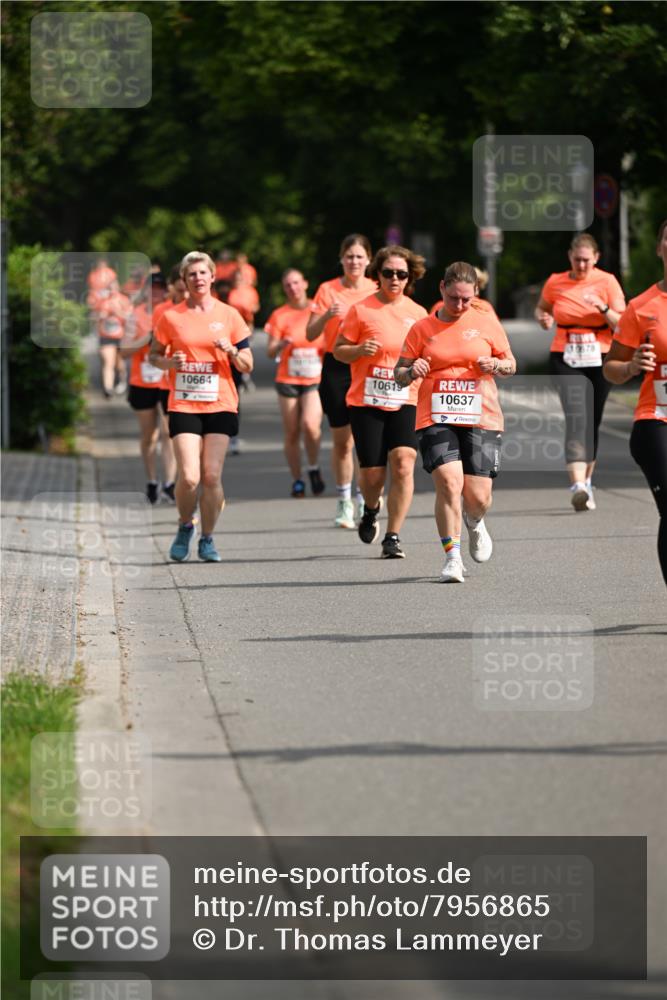15.06.2025 - REWE Women's Run Dr. Thomas Lammeyer http://msf.ph/oto/7956865 15.06.2025 09:47:06 Laufen 10664, 10619, 10637 meine-sportfotos.de