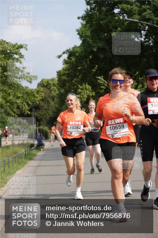 15.06.2025 - REWE Women's Run Jannik Wohlers http://msf.ph/oto/7956876 15.06.2025 08:52:11 Laufen 106, 10282, 10659, 106 meine-sportfotos.de
