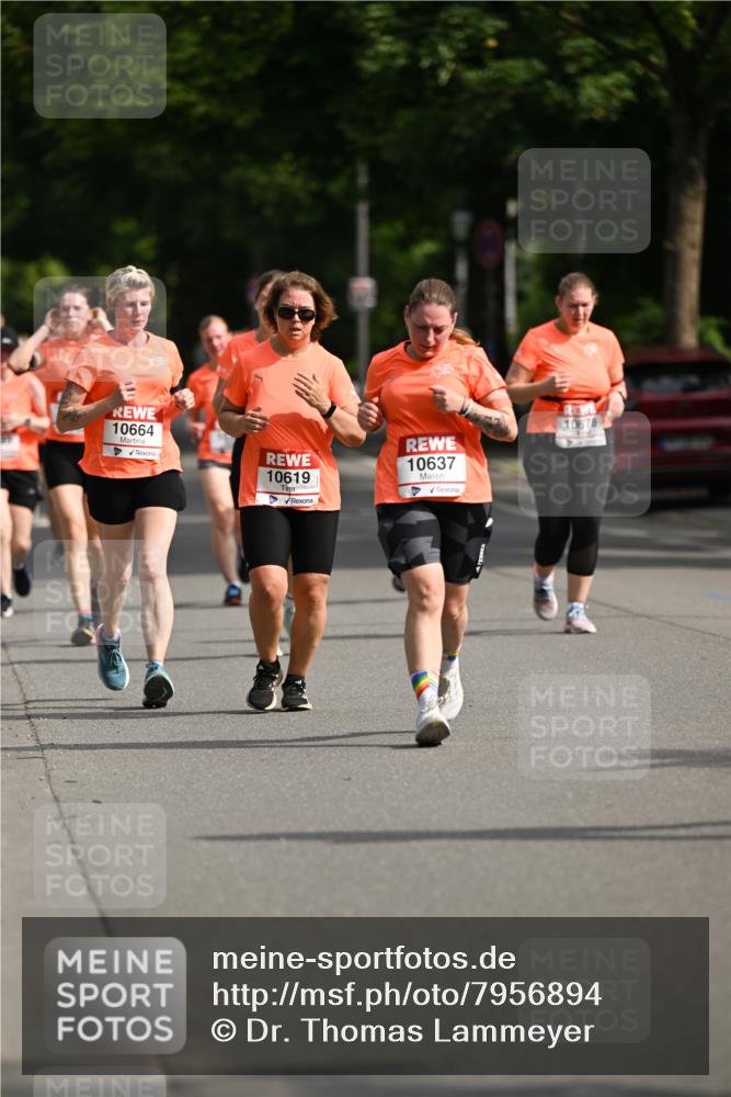 15.06.2025 - REWE Women's Run Dr. Thomas Lammeyer http://msf.ph/oto/7956894 15.06.2025 09:47:08 Laufen 10664, 10637 meine-sportfotos.de