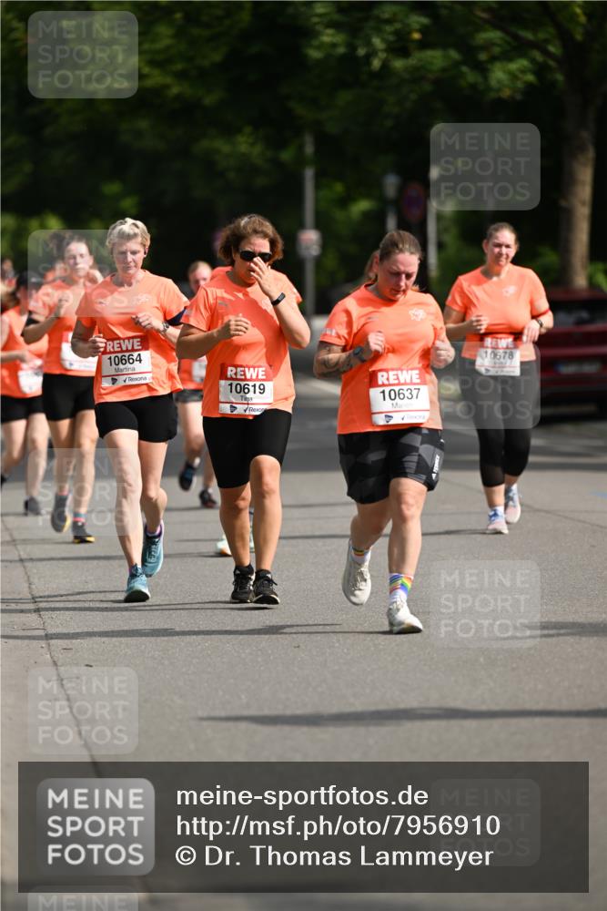 15.06.2025 - REWE Women's Run Dr. Thomas Lammeyer http://msf.ph/oto/7956910 15.06.2025 09:47:09 Laufen 10664, 10619, 10637, 10678 meine-sportfotos.de