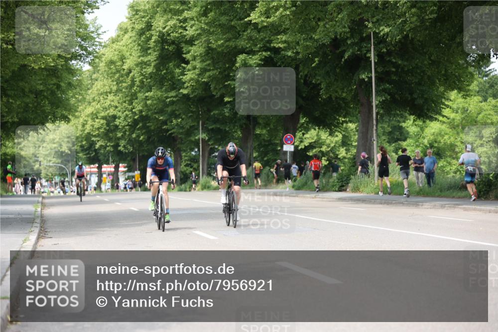 15.06.2025 - 7 Türme Triathlon Yannick Fuchs http://msf.ph/oto/7956921 15.06.2025 13:41:56 Radfahren 670, 921 meine-sportfotos.de