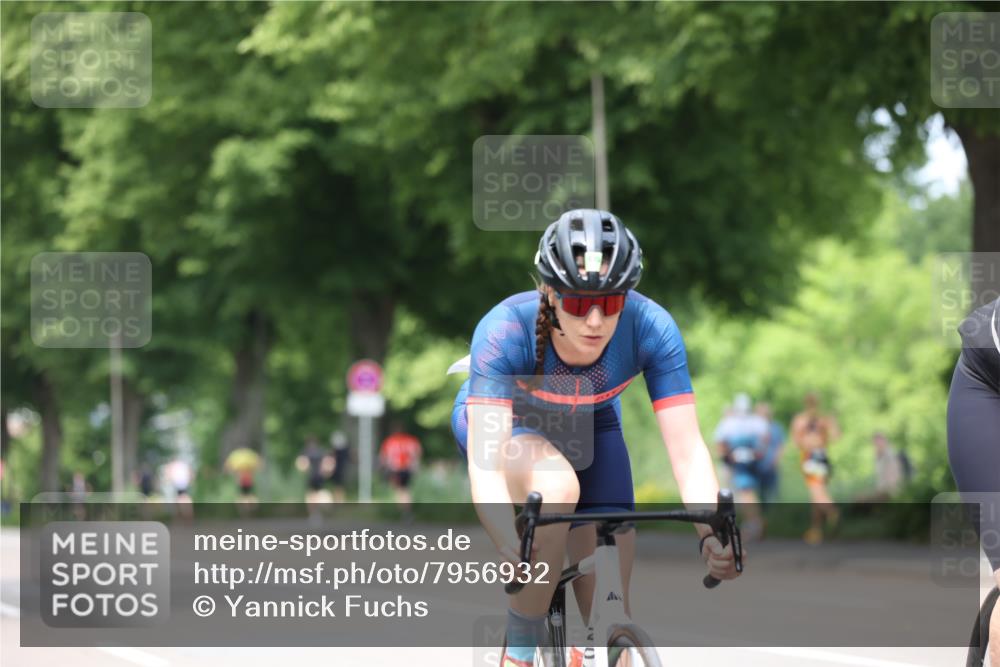 15.06.2025 - 7 Türme Triathlon Yannick Fuchs http://msf.ph/oto/7956932 15.06.2025 13:41:58 Radfahren 670, 921 meine-sportfotos.de