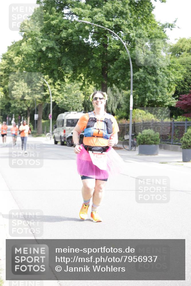 15.06.2025 - REWE Women's Run Jannik Wohlers http://msf.ph/oto/7956937 15.06.2025 09:14:18 Laufen  meine-sportfotos.de
