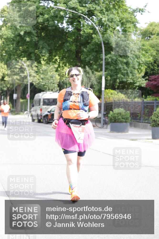 15.06.2025 - REWE Women's Run Jannik Wohlers http://msf.ph/oto/7956946 15.06.2025 09:14:18 Laufen  meine-sportfotos.de