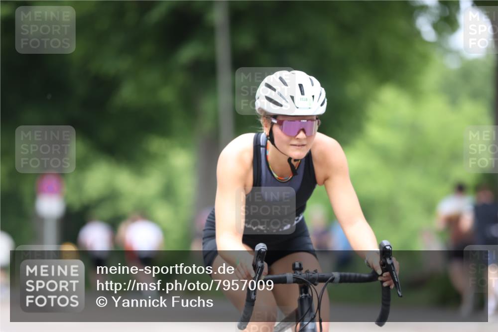 15.06.2025 - 7 Türme Triathlon Yannick Fuchs http://msf.ph/oto/7957009 15.06.2025 13:42:17 Radfahren 1082 meine-sportfotos.de