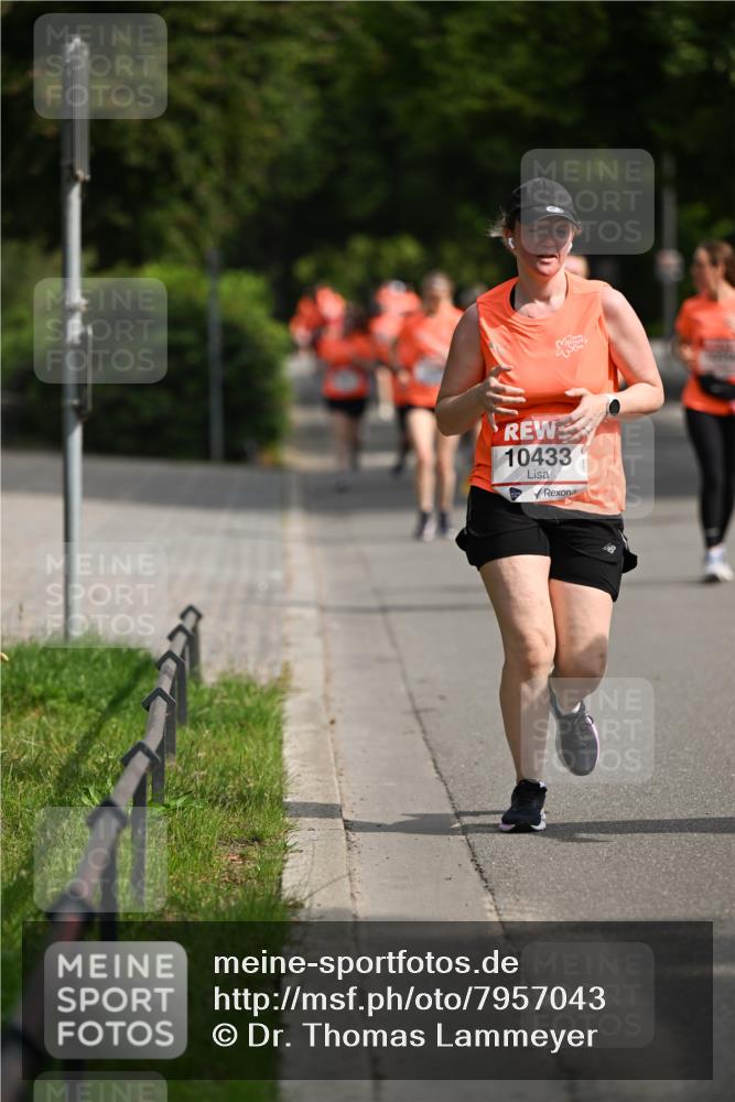 15.06.2025 - REWE Women's Run Dr. Thomas Lammeyer http://msf.ph/oto/7957043 15.06.2025 09:47:17 Laufen 10433 meine-sportfotos.de