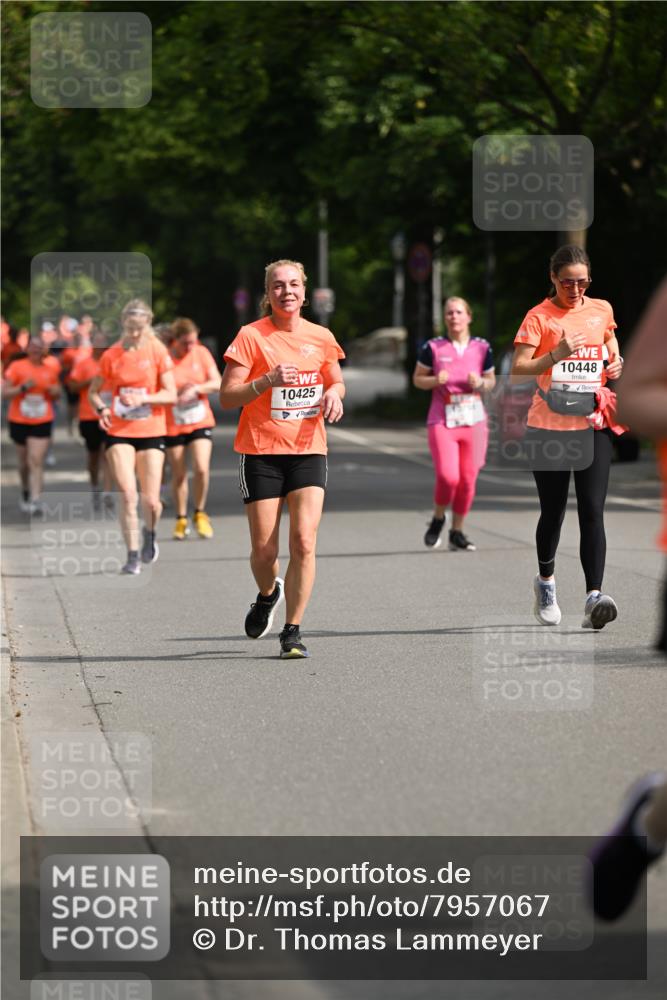 15.06.2025 - REWE Women's Run Dr. Thomas Lammeyer http://msf.ph/oto/7957067 15.06.2025 09:47:18 Laufen 10425, 4, 10448 meine-sportfotos.de