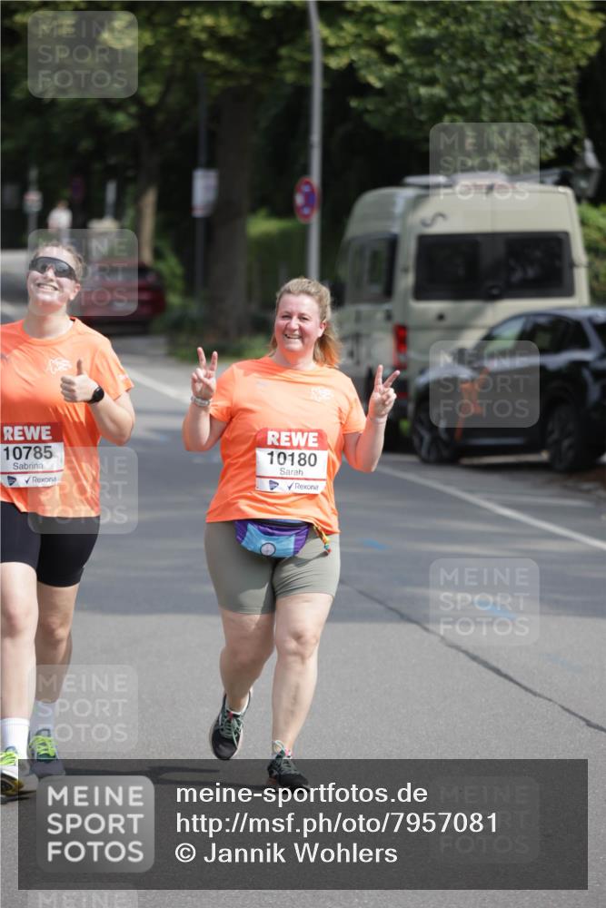 15.06.2025 - REWE Women's Run Jannik Wohlers http://msf.ph/oto/7957081 15.06.2025 09:14:31 Laufen 10785, 10180 meine-sportfotos.de