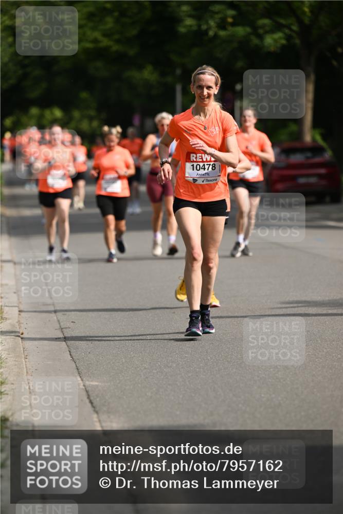 15.06.2025 - REWE Women's Run Dr. Thomas Lammeyer http://msf.ph/oto/7957162 15.06.2025 09:47:24 Laufen 10478 meine-sportfotos.de