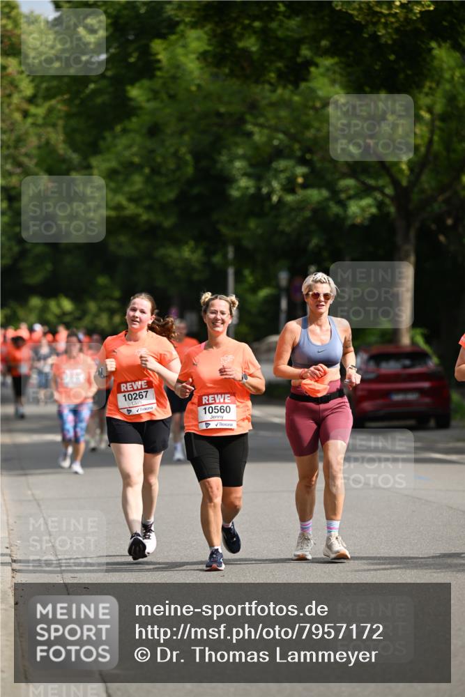 15.06.2025 - REWE Women's Run Dr. Thomas Lammeyer http://msf.ph/oto/7957172 15.06.2025 09:47:27 Laufen 10267, 10560 meine-sportfotos.de