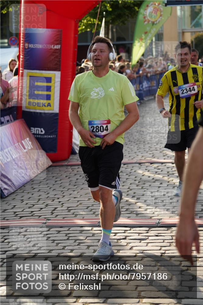 13.06.2025 - Holstenköstenlauf Felixshl http://msf.ph/oto/7957186 13.06.2025 19:48:04 Laufen 2064, 2183, 2344, 2477, 2804, 3574, 3575, 3603, 3896 meine-sportfotos.de