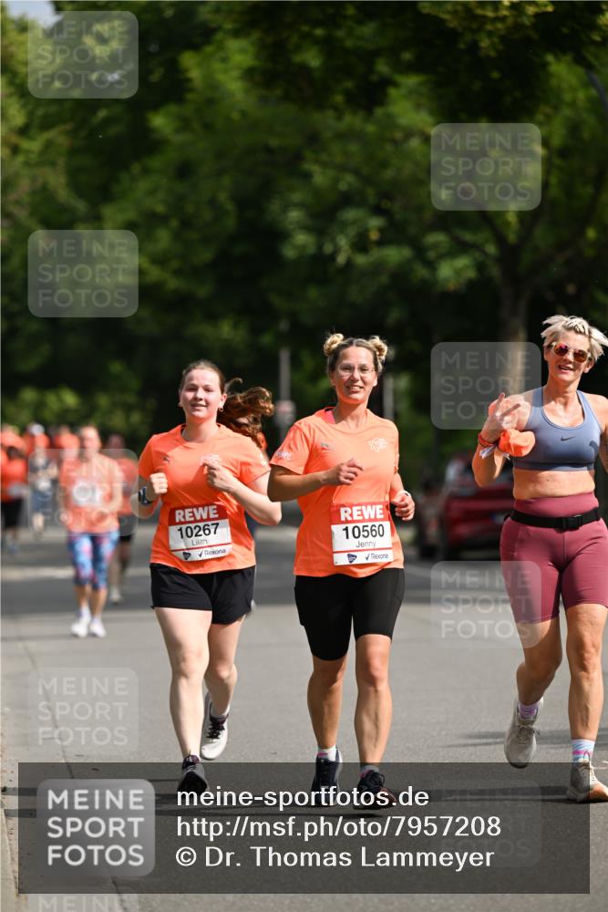 15.06.2025 - REWE Women's Run Dr. Thomas Lammeyer http://msf.ph/oto/7957208 15.06.2025 09:47:29 Laufen 10267, 10560 meine-sportfotos.de