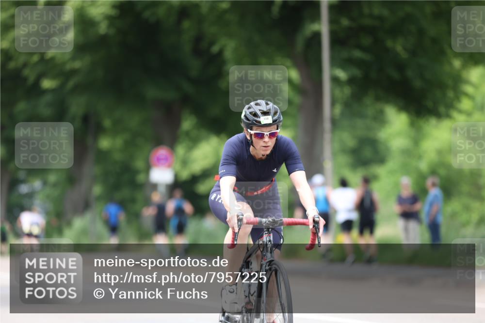 15.06.2025 - 7 Türme Triathlon Yannick Fuchs http://msf.ph/oto/7957225 15.06.2025 13:43:11 Radfahren 509, 650 meine-sportfotos.de
