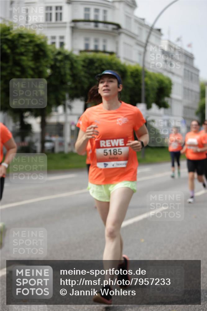 15.06.2025 - REWE Women's Run Jannik Wohlers http://msf.ph/oto/7957233 15.06.2025 09:43:54 Laufen 5185 meine-sportfotos.de