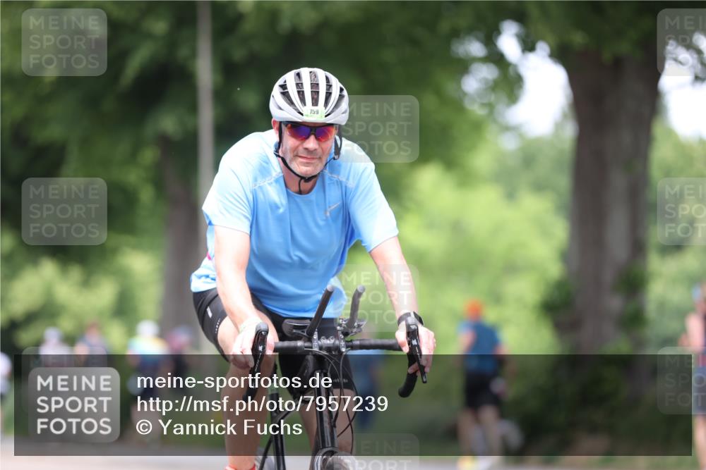 15.06.2025 - 7 Türme Triathlon Yannick Fuchs http://msf.ph/oto/7957239 15.06.2025 13:43:19 Radfahren 759, 787, 795, 834 meine-sportfotos.de