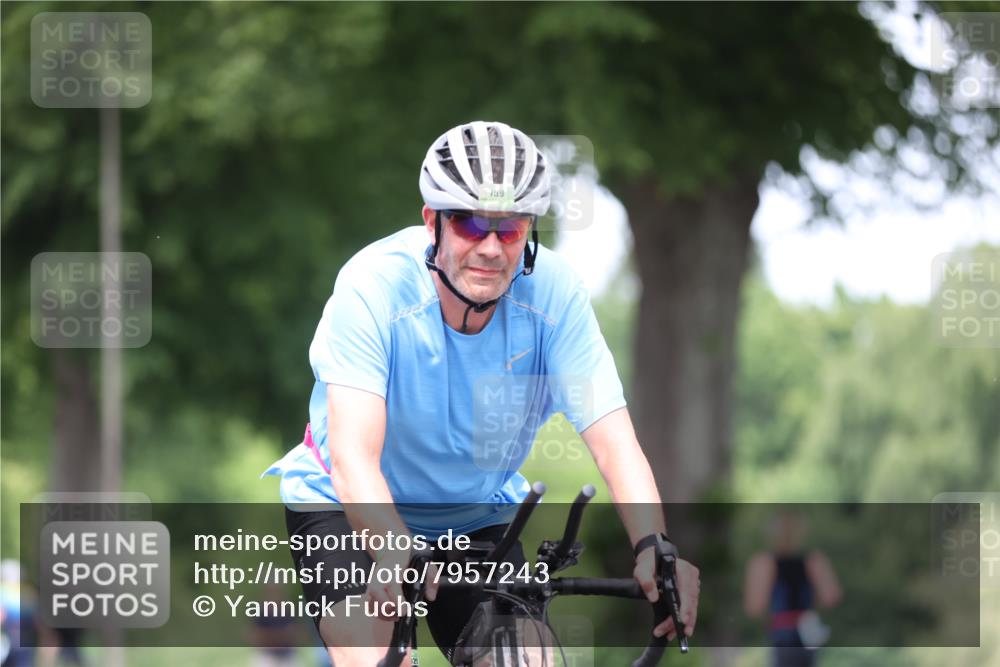 15.06.2025 - 7 Türme Triathlon Yannick Fuchs http://msf.ph/oto/7957243 15.06.2025 13:43:19 Radfahren 759, 787, 795, 834 meine-sportfotos.de