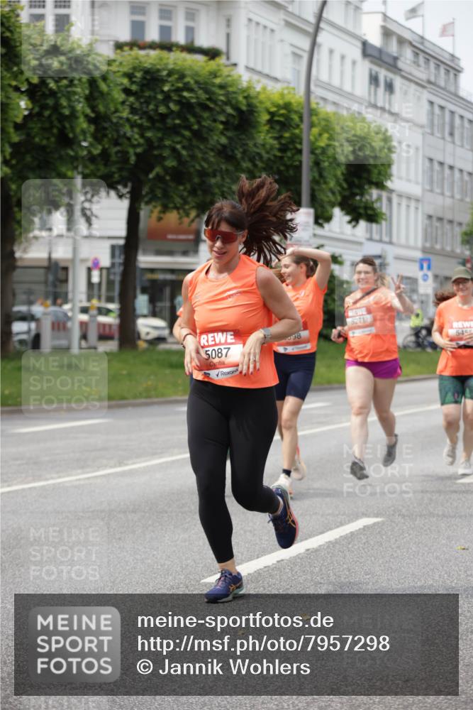 15.06.2025 - REWE Women's Run Jannik Wohlers http://msf.ph/oto/7957298 15.06.2025 09:43:57 Laufen 5087, 5271 meine-sportfotos.de