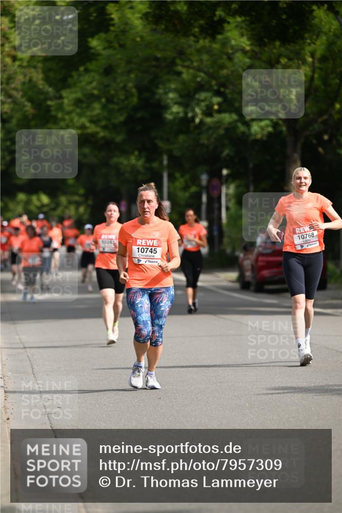 15.06.2025 - REWE Women's Run Dr. Thomas Lammeyer http://msf.ph/oto/7957309 15.06.2025 09:47:34 Laufen 10745, 10768 meine-sportfotos.de