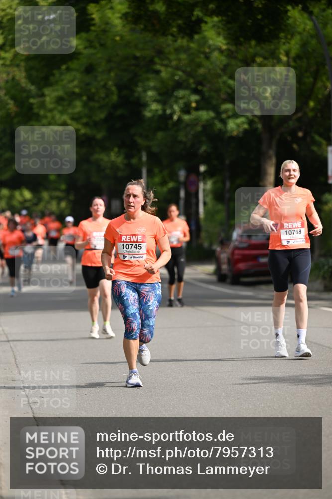 15.06.2025 - REWE Women's Run Dr. Thomas Lammeyer http://msf.ph/oto/7957313 15.06.2025 09:47:34 Laufen 10745, 10768 meine-sportfotos.de