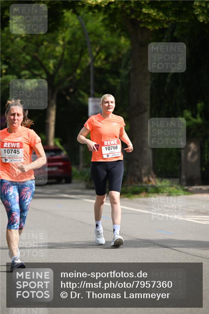 15.06.2025 - REWE Women's Run Dr. Thomas Lammeyer http://msf.ph/oto/7957360 15.06.2025 09:47:35 Laufen 10745, 10768 meine-sportfotos.de