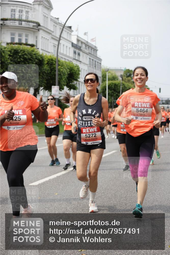15.06.2025 - REWE Women's Run Jannik Wohlers http://msf.ph/oto/7957491 15.06.2025 09:44:03 Laufen 25, 5216, 5272, 5464 meine-sportfotos.de