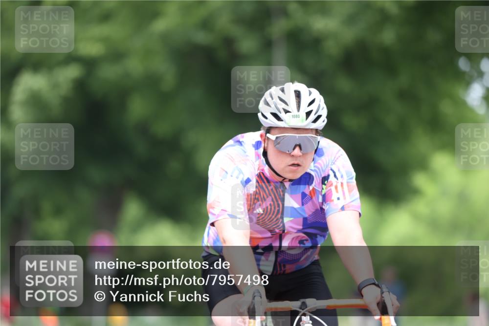 15.06.2025 - 7 Türme Triathlon Yannick Fuchs http://msf.ph/oto/7957498 15.06.2025 13:43:56 Radfahren 705, 1080 meine-sportfotos.de