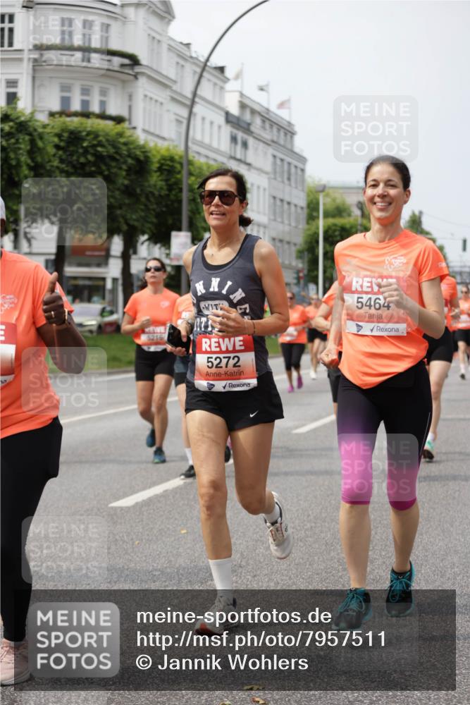 15.06.2025 - REWE Women's Run Jannik Wohlers http://msf.ph/oto/7957511 15.06.2025 09:44:03 Laufen 5216, 5272, 5464 meine-sportfotos.de