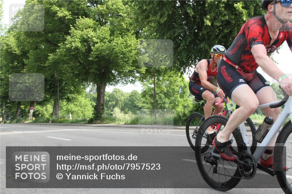 15.06.2025 - 7 Türme Triathlon Yannick Fuchs http://msf.ph/oto/7957523 15.06.2025 09:52:20 Radfahren  meine-sportfotos.de