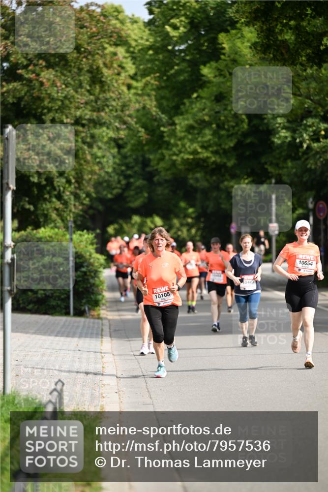 15.06.2025 - REWE Women's Run Dr. Thomas Lammeyer http://msf.ph/oto/7957536 15.06.2025 09:47:44 Laufen 10105, 10654 meine-sportfotos.de